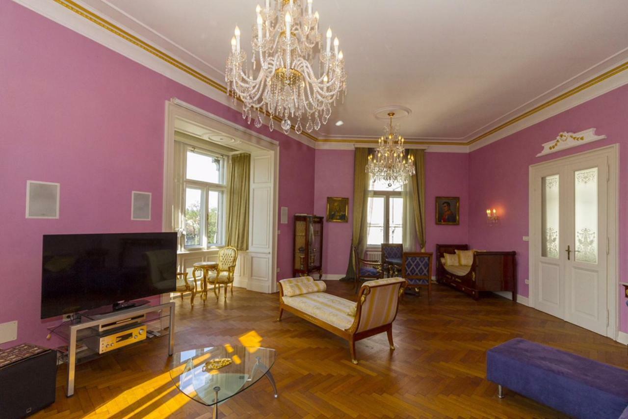 Filip'S Palace Luxurious Apartment Ljubljana Exterior photo